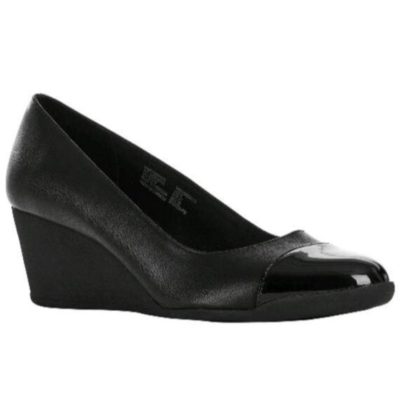 Time & Tru Black Memory Foam Wedge Heels Faux Leather Glossy Toe Cap Size 11 - Picture 1 of 9